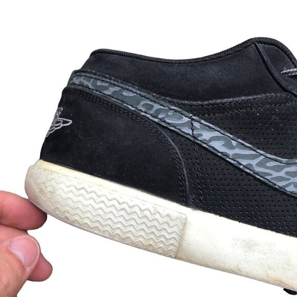 RARE 2012 Nike Air Jordan 1 Black Elephant Print Size 11 - Picture 14 of 16